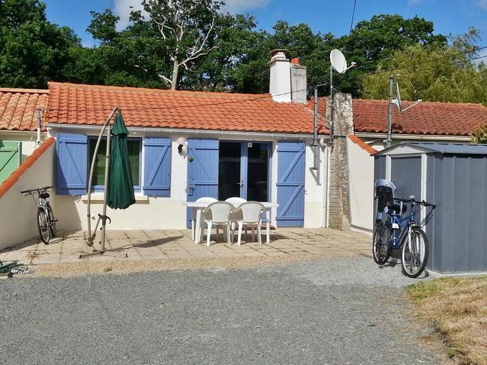 Location de vacances pour 4 personnes, avec Terrasse ainsi que Jardin et Vue à Saint-Maixent-sur-Vie