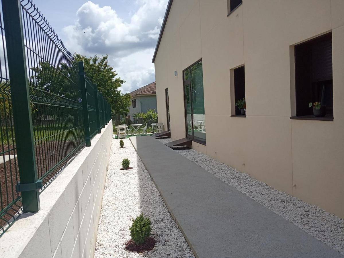 Twin Room in Tui, Pontevedra Provinz