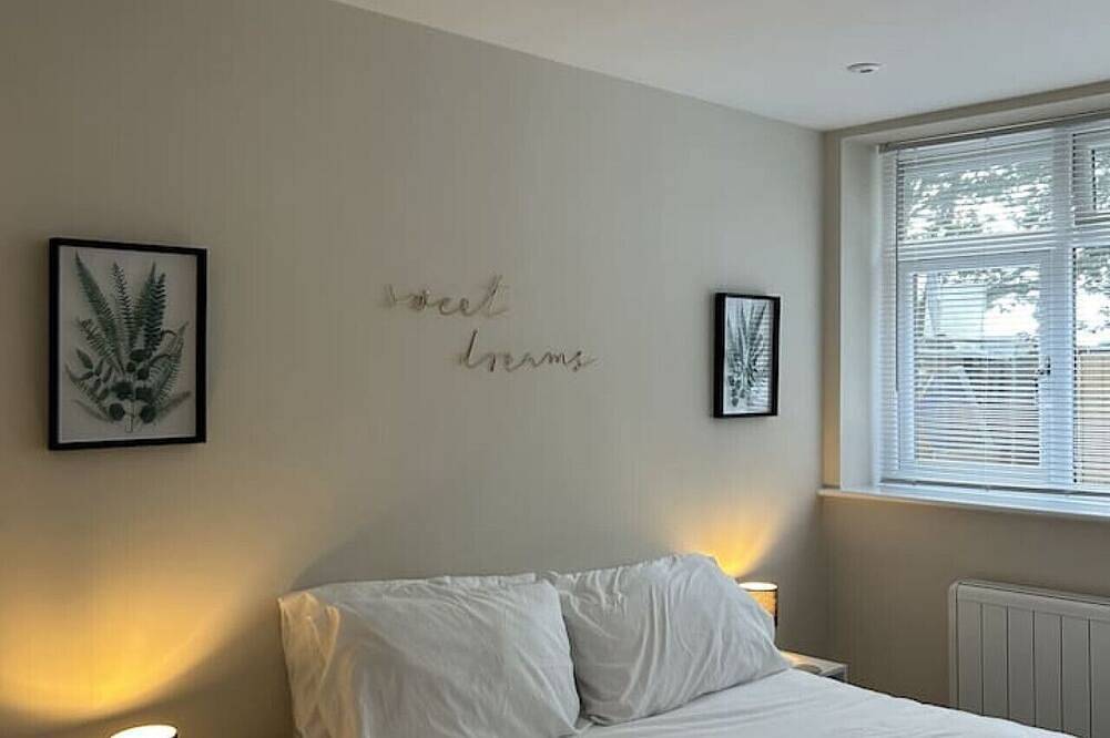 Apartamento entero, 1 bed apartment in central Horsham in Horsham, Sussex Occidental