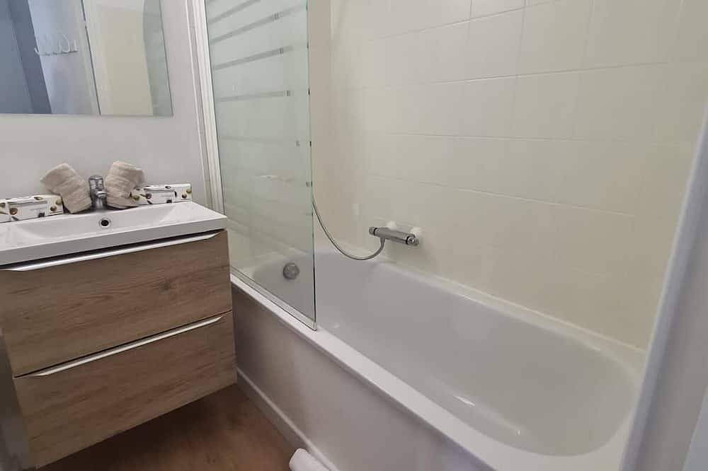 Ganze Wohnung, Bocca Cabana - Studio Cannes La Bocca 5 minutes' walk from the station and bus stop in Cannes La Bocca, Cannes