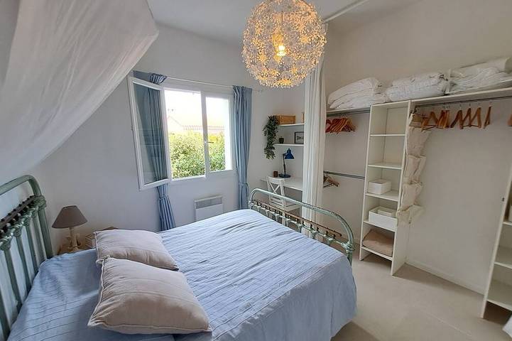 Vacation home with garden. 500 metres from the beach and shops in Le Pradet, Mittelmeerküste (Frankreich)