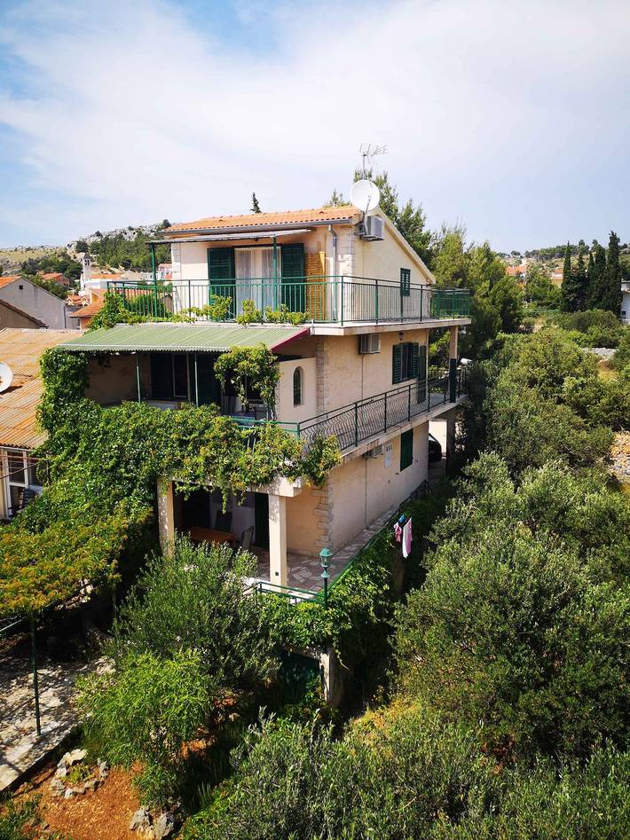 Gîte pour 5 personnes, avec jardin à Zaboric - 4