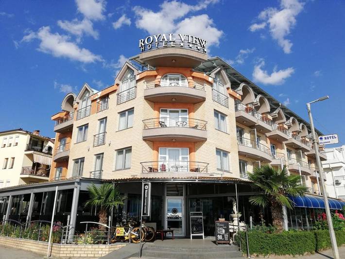 Hotel dla 3 osób, z widok i taras oraz widok na jezioro i sauna w Macedonia Północna