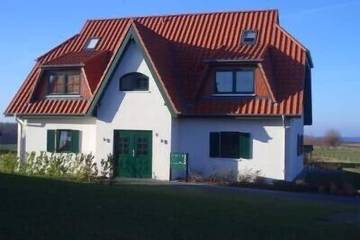 Bauernhof für 5 Personen, mit Garten und Terrasse im Klützer Winkel