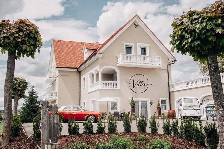 BnB für 3 Personen, mit Garten und Ausblick in der Oststeiermark