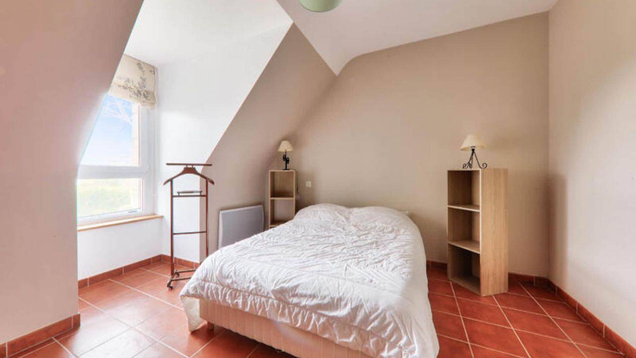 Apartamento vacacional entero, Ferienwohnung für 8 Personen (125 m²) in Le Tour-du-Parc in Le Tour-du-Parc, Côte des Mégalithes