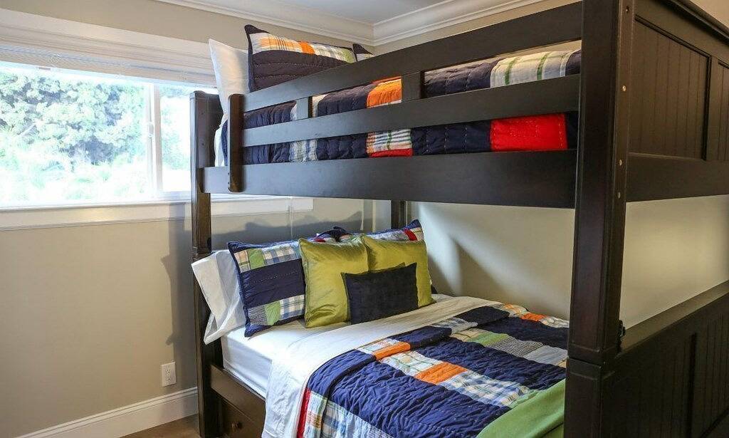 Fantastische 6 Schlafzimmer, 4 Bäder Pool Home in Anaheim, Orange County