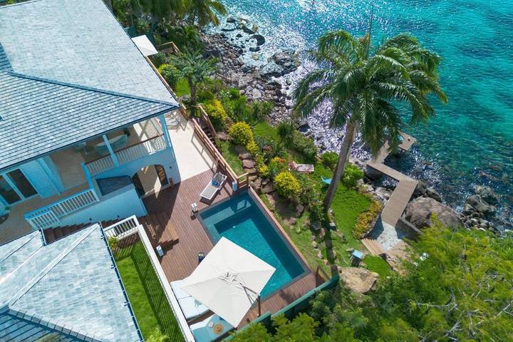 Location de vacances pour 19 personnes, avec jardin et piscine dans Grande Anse d'Arlet - 2