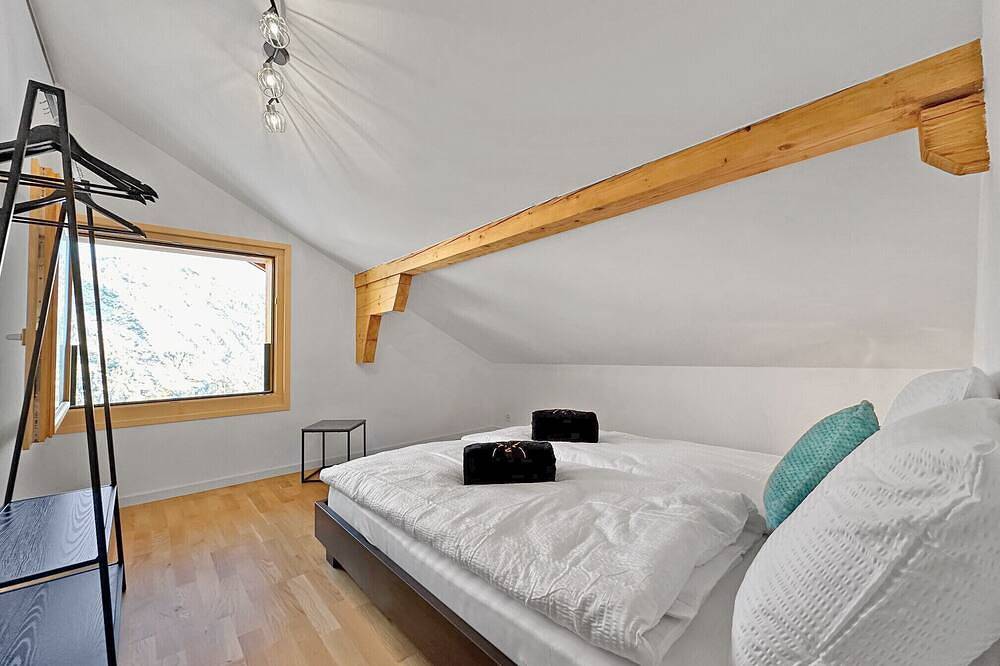 Ganze Wohnung, The Laughing Cow - 10 mns from Sion and ski in Ayent, Sion - Sierre & Umgebung