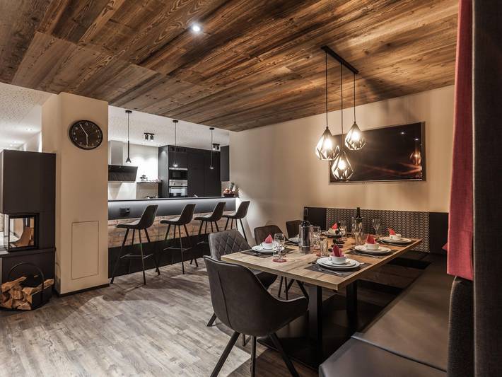 Ferienhaus für 20 Personen, mit Terrasse und Pool sowie Sauna im Zillertal - 4