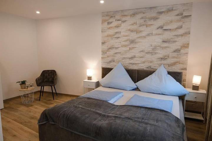 Ferienwohnung für 2 Personen, mit Terrasse in Lauf an der Pegnitz