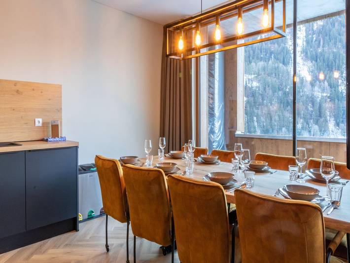 Gîte pour 8 personnes, avec balcon et sauna, adapté aux familles à Schruns - 4
