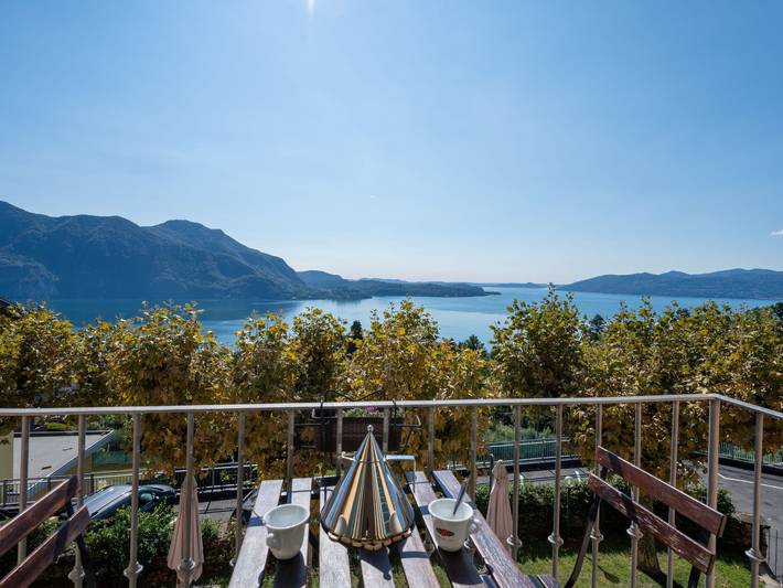 Ferienwohnung für 2 Personen, mit Balkon und Garten sowie Seeblick in Lago Maggiore (Piemont) - 2
