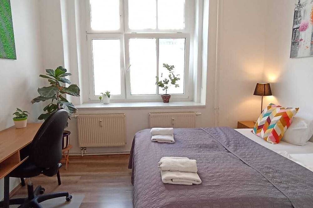 Ganze Wohnung, Komfortable 2-Zimmer-Wohnung für Ruhe & Arbeit oder Familien in Pankow Berlin in Berlin Pankow, Berlin