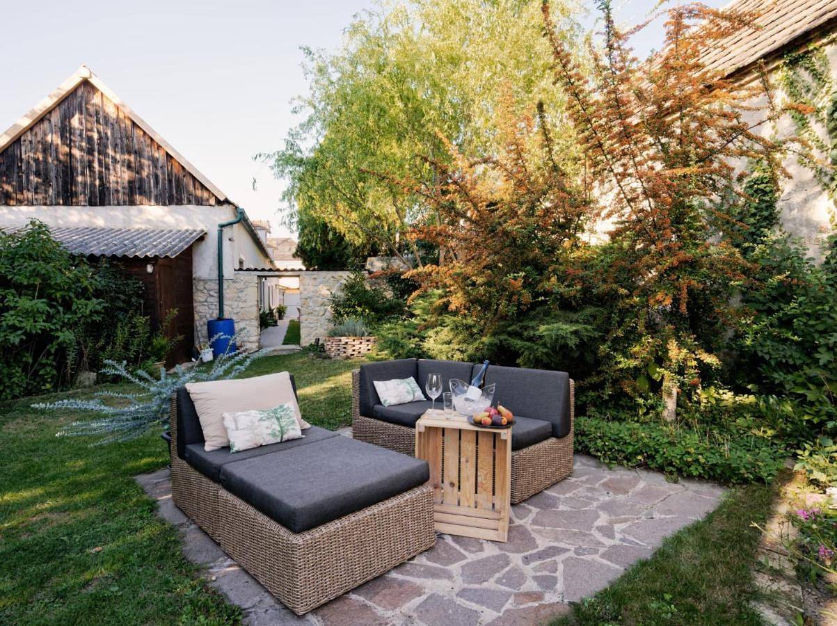 Two-Bedroom House in Leithaberg