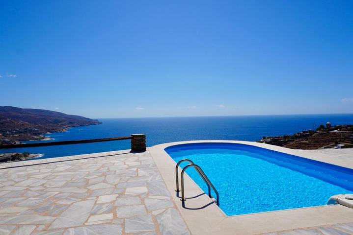 Location de vacances pour 6 personnes, avec vue ainsi que balcon et piscine dans Kea - 4