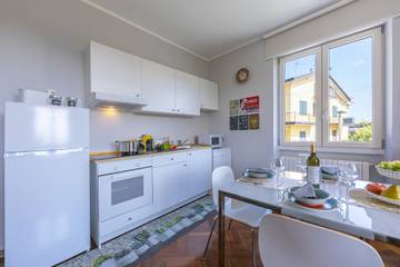 Ferienwohnung für 4 Personen in Desenzano del Garda, Gardasee-Berge, Bild 2