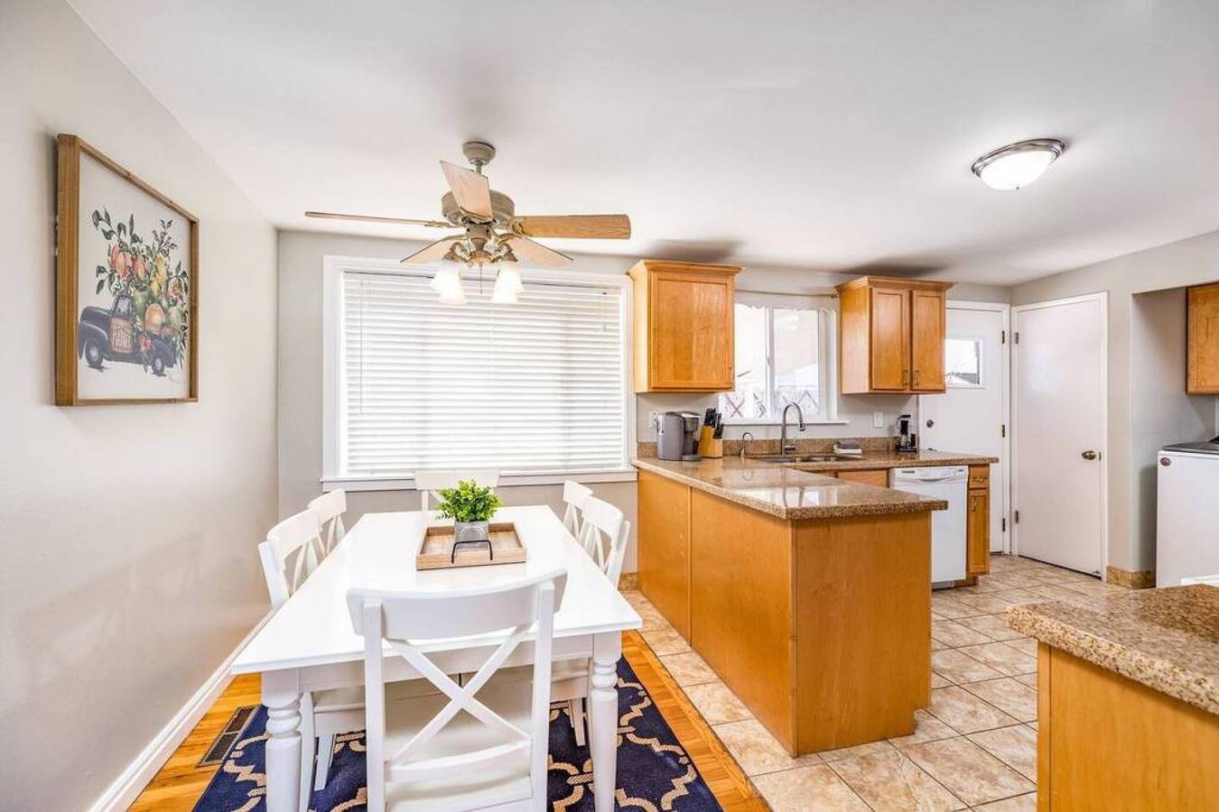 3Br-Near-Mountain-&-Trails-Scenic-Pets Allowed in Murray, Salt Lake County (UT)