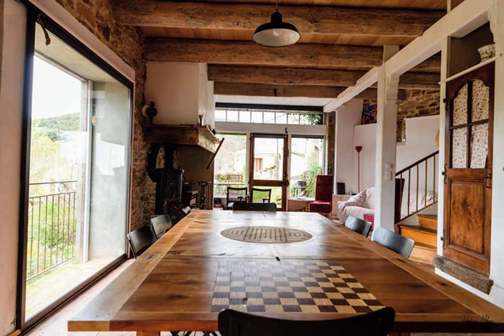 Homerez - Maison à Faugères in Faugères, Région de Béziers