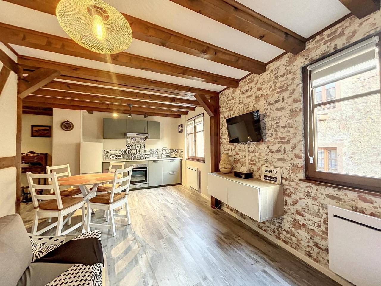 Apartamento entero, Apartamento Aux-Deux-Tours en el corazón de Riquewihr in Riquewihr, Parque natural regional de los Ballons des Vosges