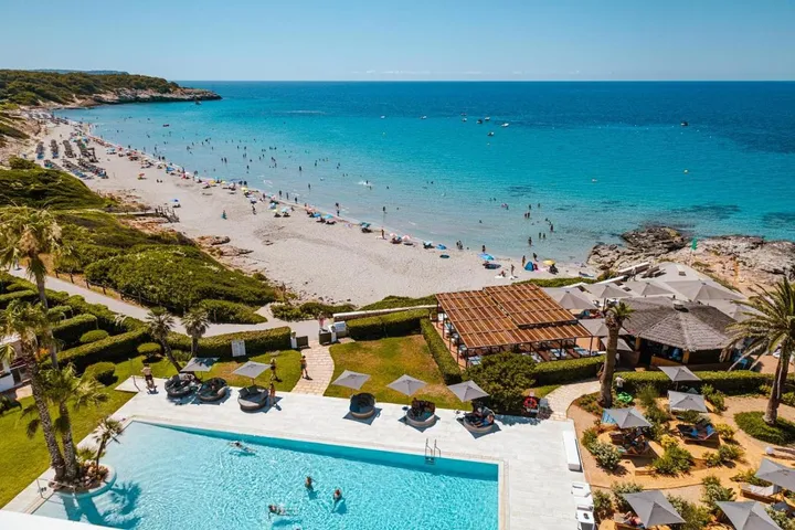 Hotel for 2 people, with pool and garden as well as hot tub and sauna - 1