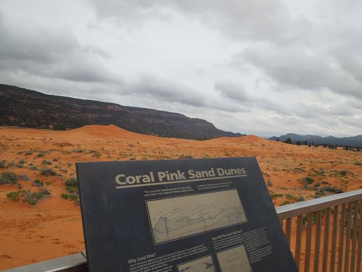 Vacation house for 2 people, with balcony and yard in Utah