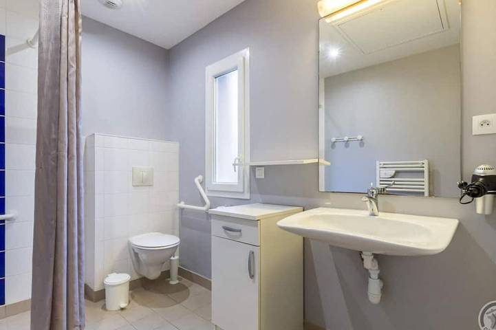 Appartement entier, Studio accessible Pmr proche plage, animaux acceptés in Siouville-Hague, Côte de la Déroute