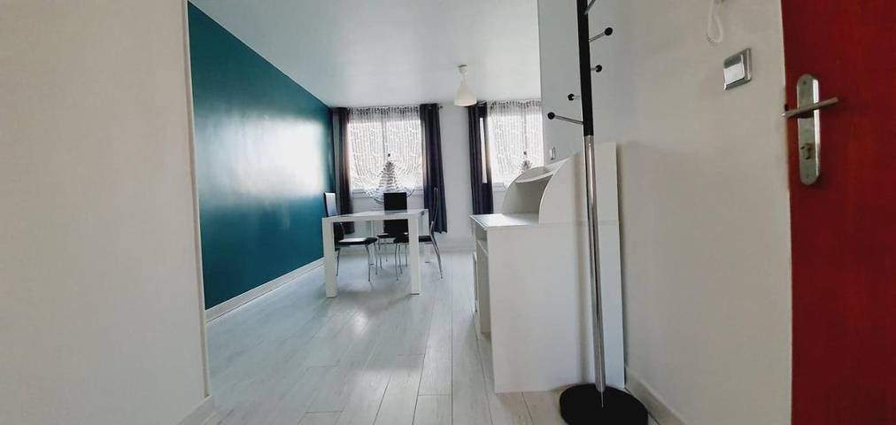 Gîte pour 2 personnes à Fleury-les-Aubrais - 2