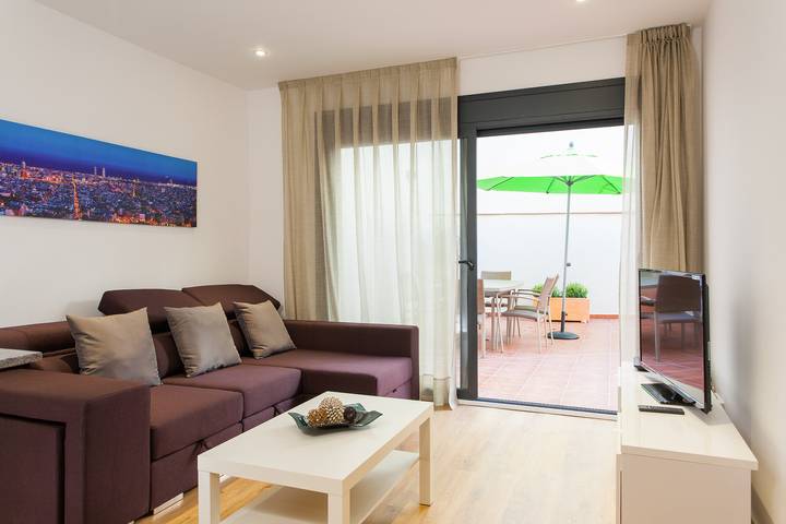 Ferienwohnung für 12 Personen, mit Balkon und Terrasse in Barcelona