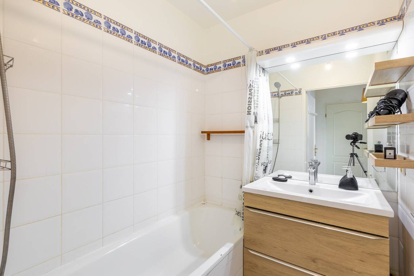 Apartamento entero, Guestready - A Spacious apt near Eiffel Tower in Nanterre, Altos del Sena