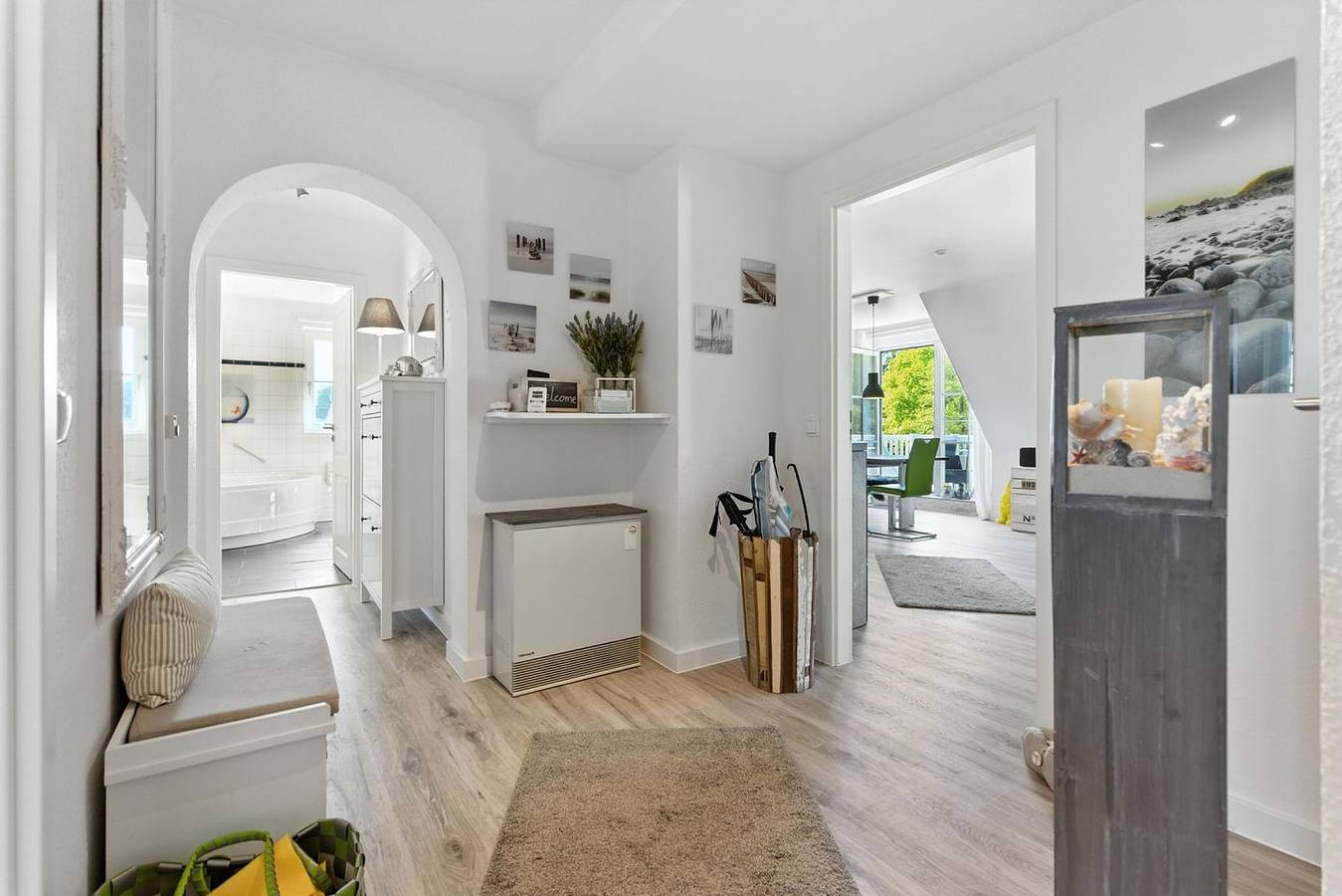 Ganze Wohnung, App. Heimathafen Westmarken - Urlaub für 7 Personen mit Balkon in Traumlage in St. Peter-Bad, St. Peter-Ording