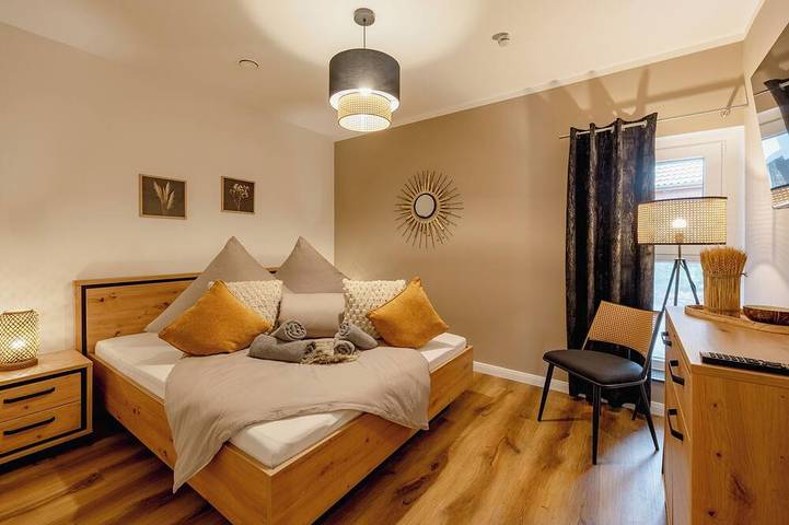 Ferienwohnung für 9 Personen, mit Garten - 1