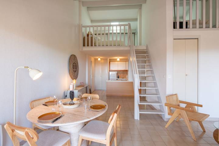 Gîte pour 6 personnes, avec terrasse, animaux acceptés à Rayol-Canadel-sur-Mer - 4