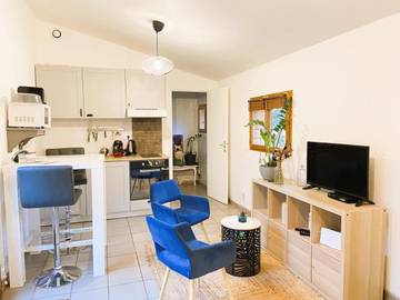 Gîte pour 2 personnes, avec jardin et jacuzzi dans Saint-Hilaire-Saint-Mesmin