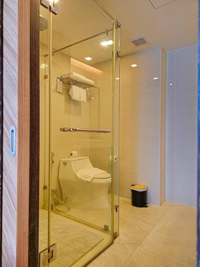 Gîte pour 2 personnes, avec piscine et balcon dans Rawai Beach - 4