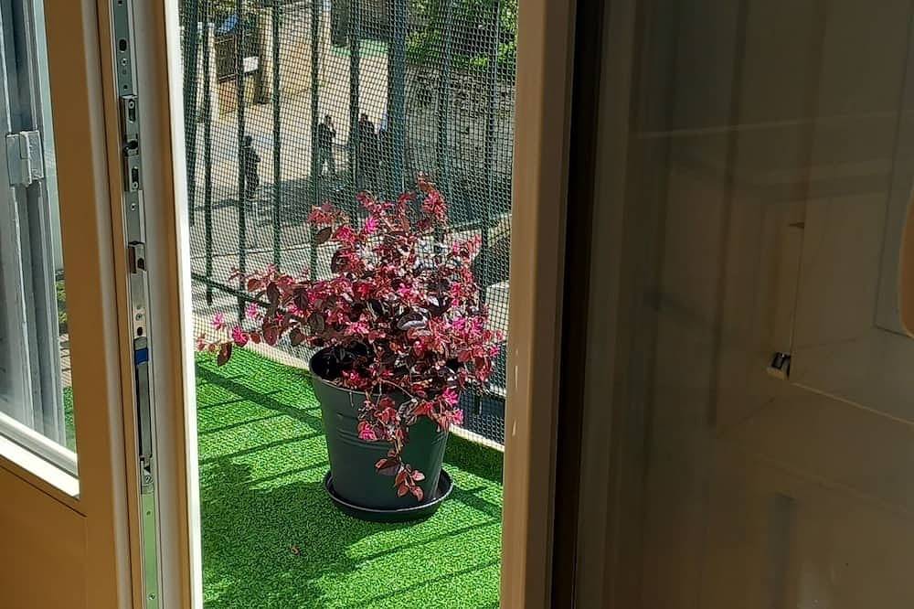 Appartement entier, Studio 26 m2, à 5 mn de Paris in Arcueil, Val-de-Marne