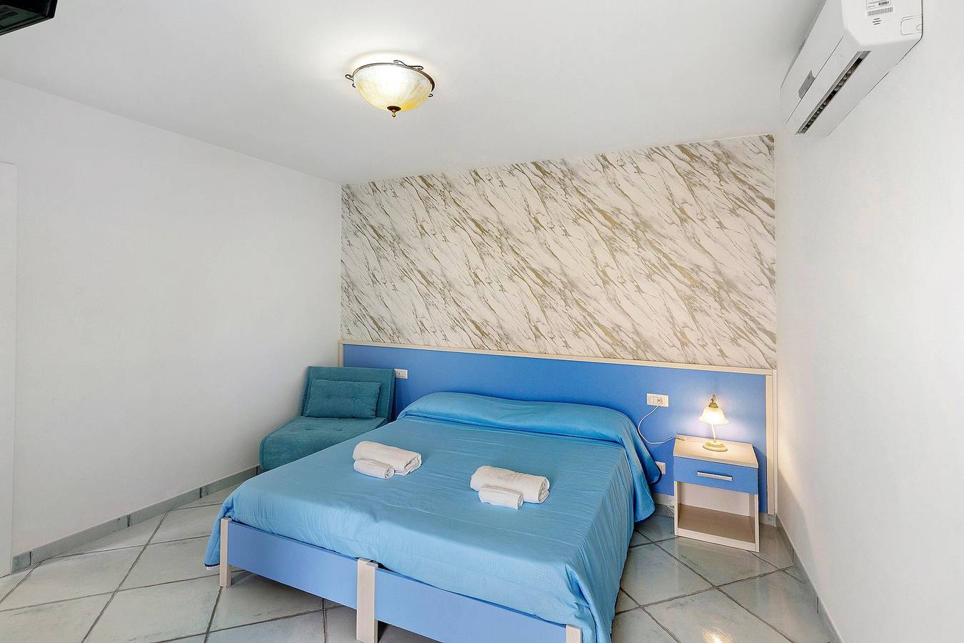 Entire apartment, Superior Venere Apartment in Villa Degli Dei with Mountain View, Wi-Fi & Air Conditioning in Pianillo, Agerola