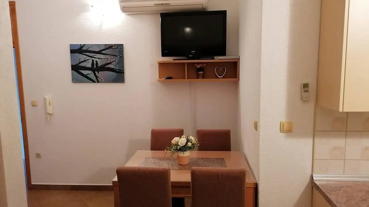 Ganze Ferienwohnung, Ferienwohnung für 5 Personen (43 m²) in Zablaće in Sibenik, Šibenik-Knin