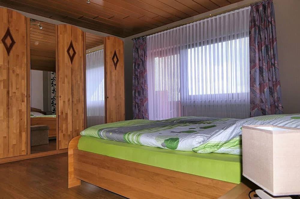 Ganze Wohnung, Ferienwohnung Anita Stürmer - 4-Bettwohnung Stürmer in Morscheid-Riedenburg, Morbach