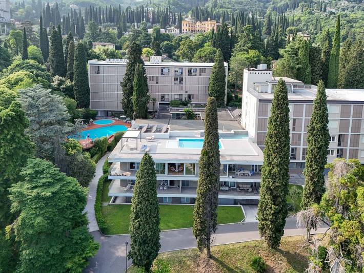 Ferienwohnung für 6 Personen, mit Pool und Balkon in Gardone Riviera - 3