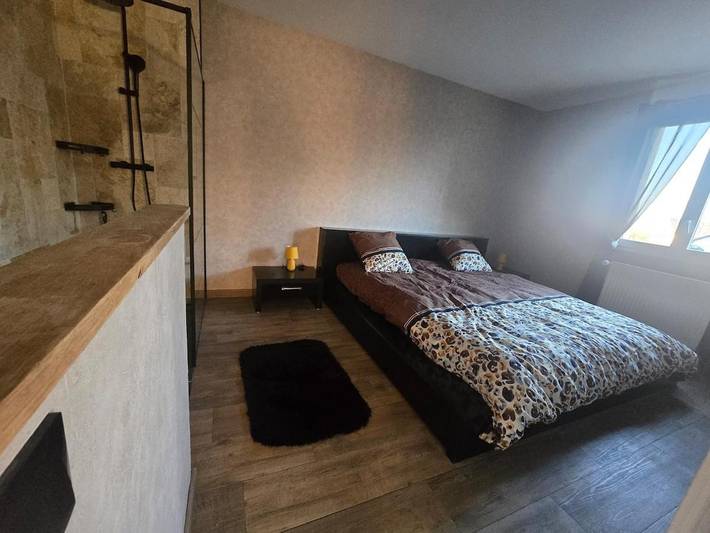 Location de vacances pour 10 personnes, animaux acceptés à Ménil-Hubert-sur-Orne - 2