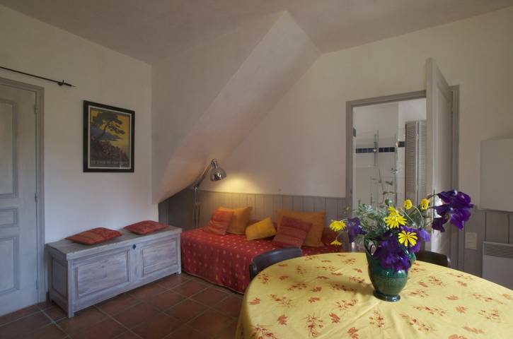 Gîte pour 56 personnes, avec vue sur le lac ainsi que jardin et terrasse, animaux acceptés dans Haute-Corse - 3