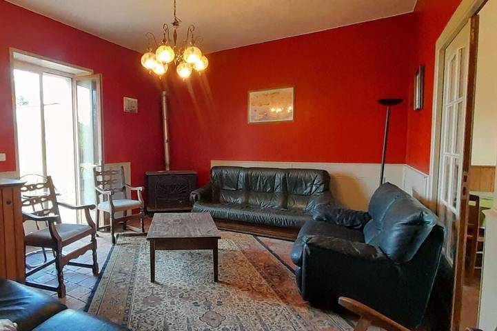 Gîte pour 15 personnes, avec jardin à La Trimouille - 3