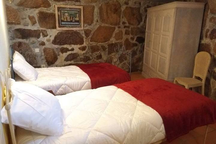 Gîte pour 10 personnes, avec jardin dans Paços de Ferreira - 3