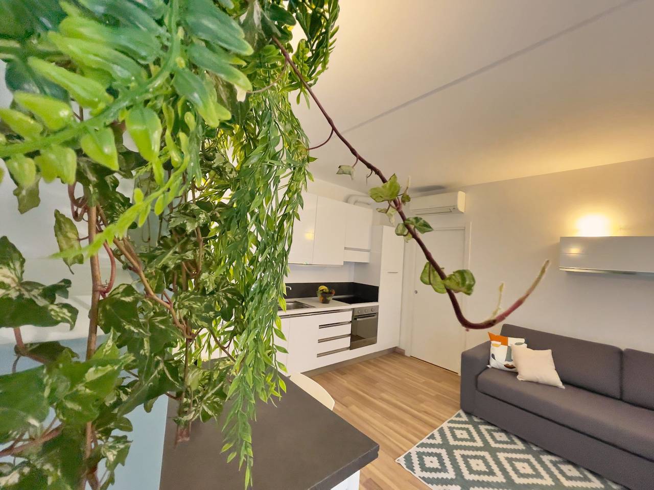 Appartement entier, Candiani F1 bilocale in Milan, Province de Milan