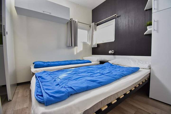 Ganze Wohnung, Natururlaub für bis zu 6 Personen im modernen Mobilheim in Strandbad am Perlsee, Waldmünchen