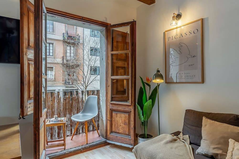 Appartamento vacanze a Barcelonès a partire da 312€ a notte