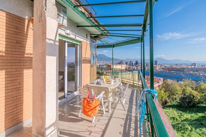 Ganze Wohnung, Bright Apartment Private Parking Naples in Neapel, Neapel Provinz