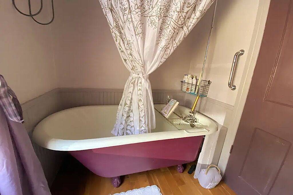 Plum Crooked Poet’s Cottage ~ Once Upon A Time ~ Alpine Charm ~ Not Damaged ~ in Marshall (NC), Madison County (NC)