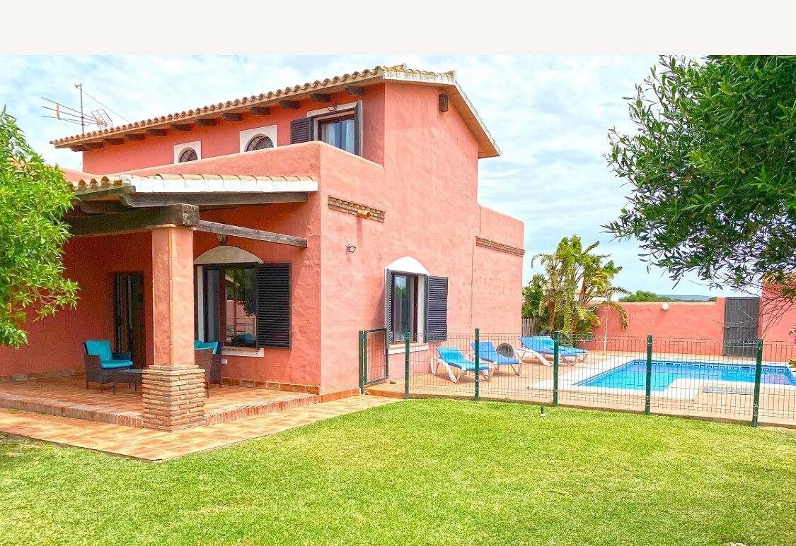 Villa 'Casa Fatima' with Sea View, Private Pool and Wi-Fi in Playa El Palmar, Vejer de la Frontera